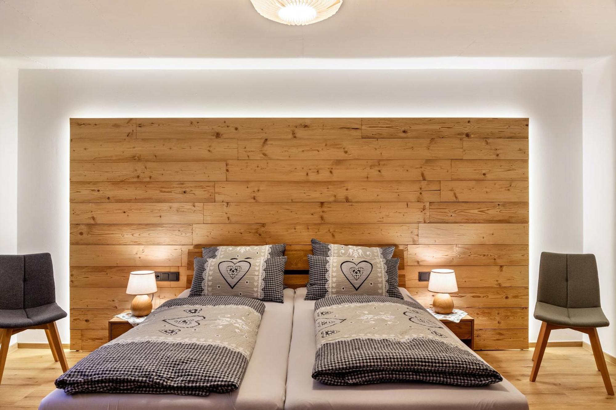 Chalet Aus Holz Garmisch-Partenkirchen Dış mekan fotoğraf
