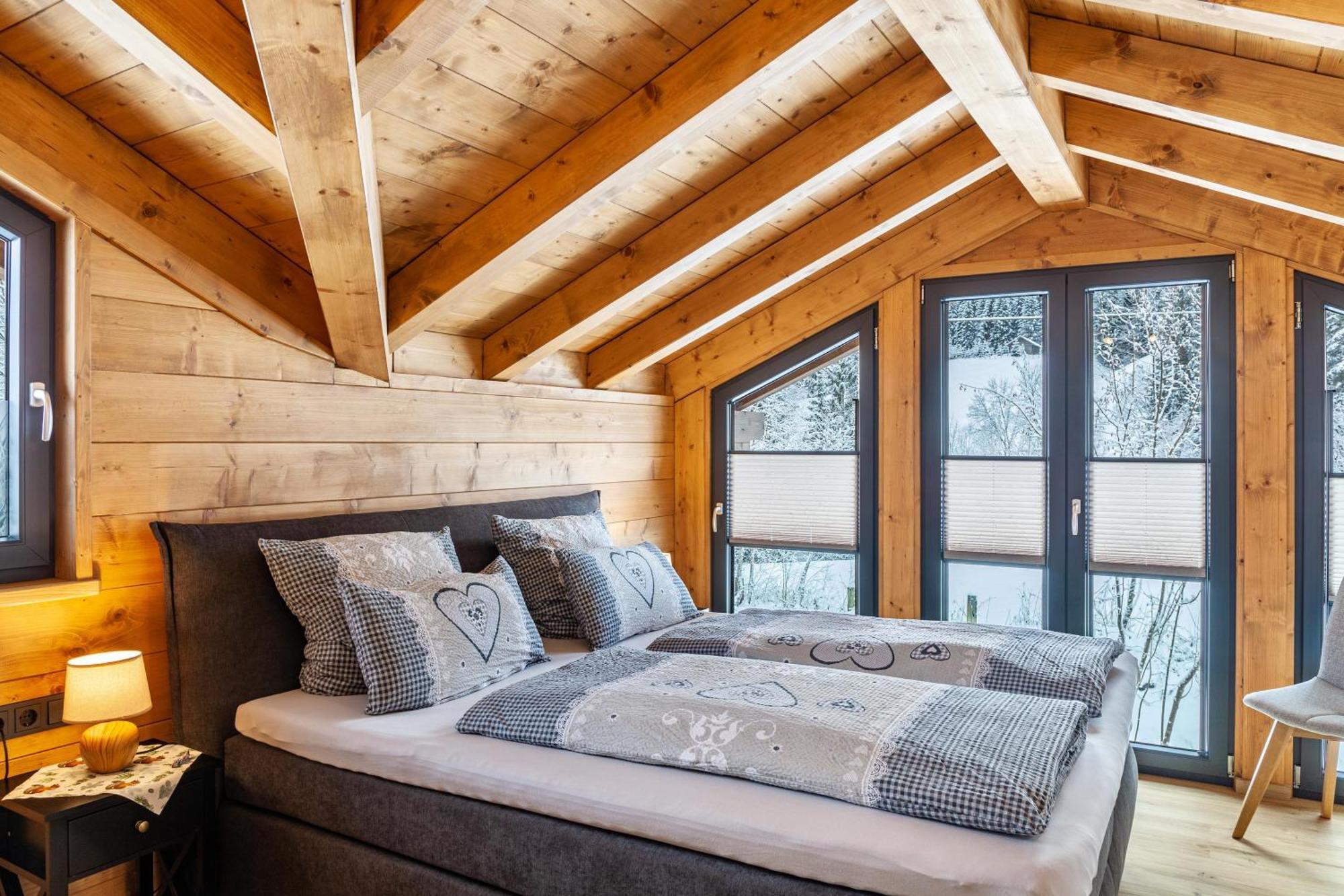 Chalet Aus Holz Garmisch-Partenkirchen Dış mekan fotoğraf